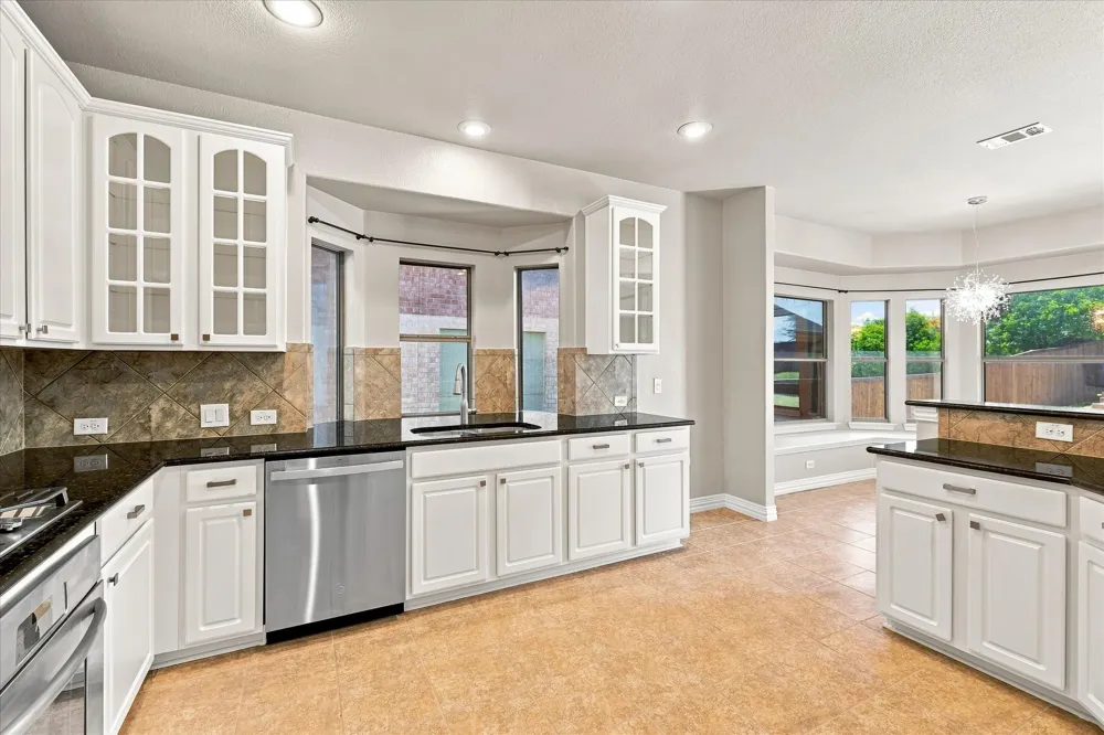 457 Bristol Street Roanoke, TX 76262