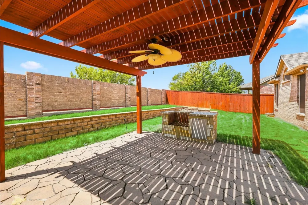 457 Bristol Street Roanoke, TX 76262