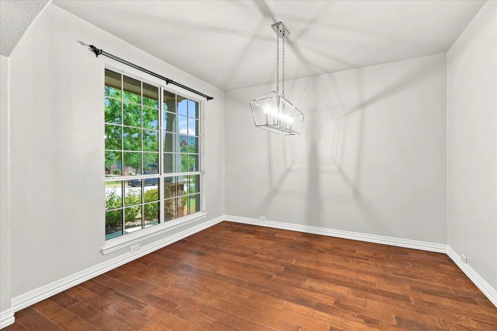 457 Bristol Street Roanoke, TX 76262