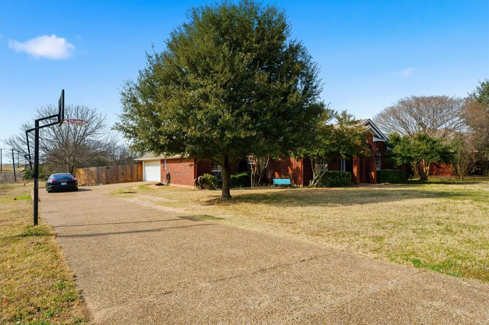 710 Gibraltar Lane Lorena, TX 76655