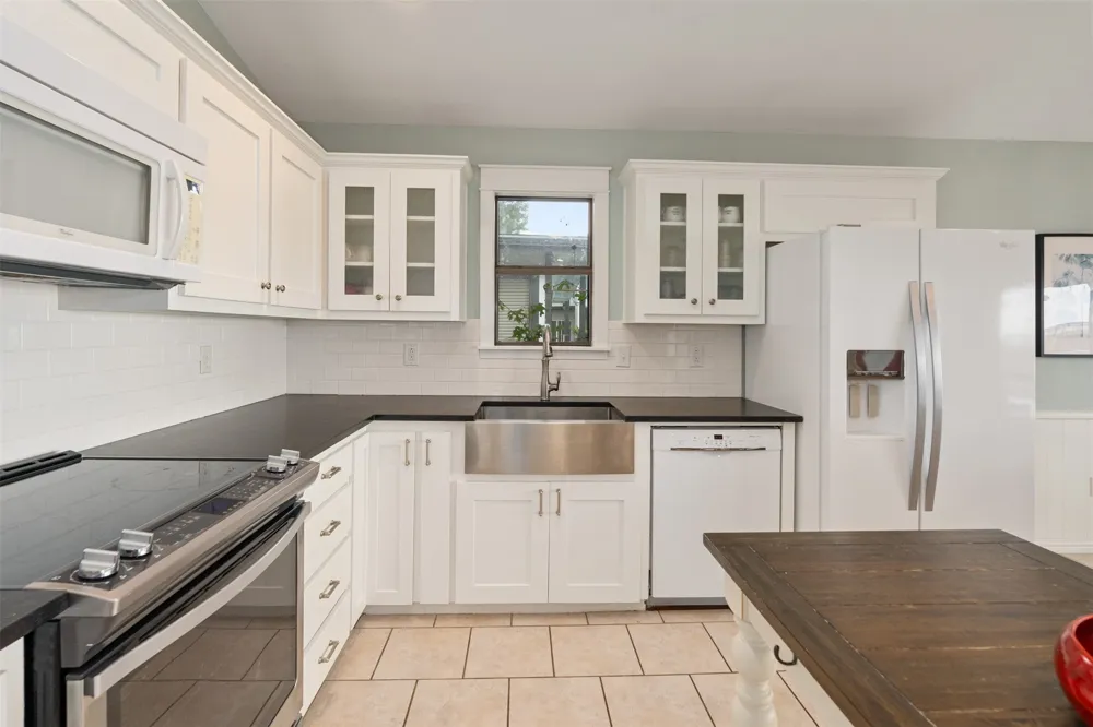 124 Harbor Drive Gun Barrel City, TX 75156