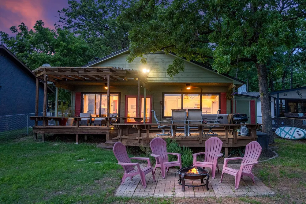 124 Harbor Drive Gun Barrel City, TX 75156
