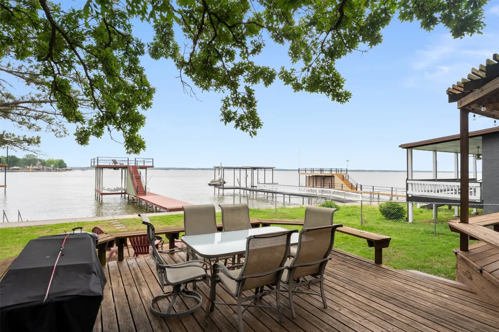 124 Harbor Drive Gun Barrel City, TX 75156