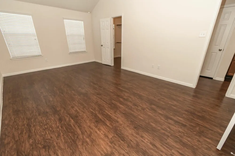 19 Leisure Shore Court Manvel, TX 77578