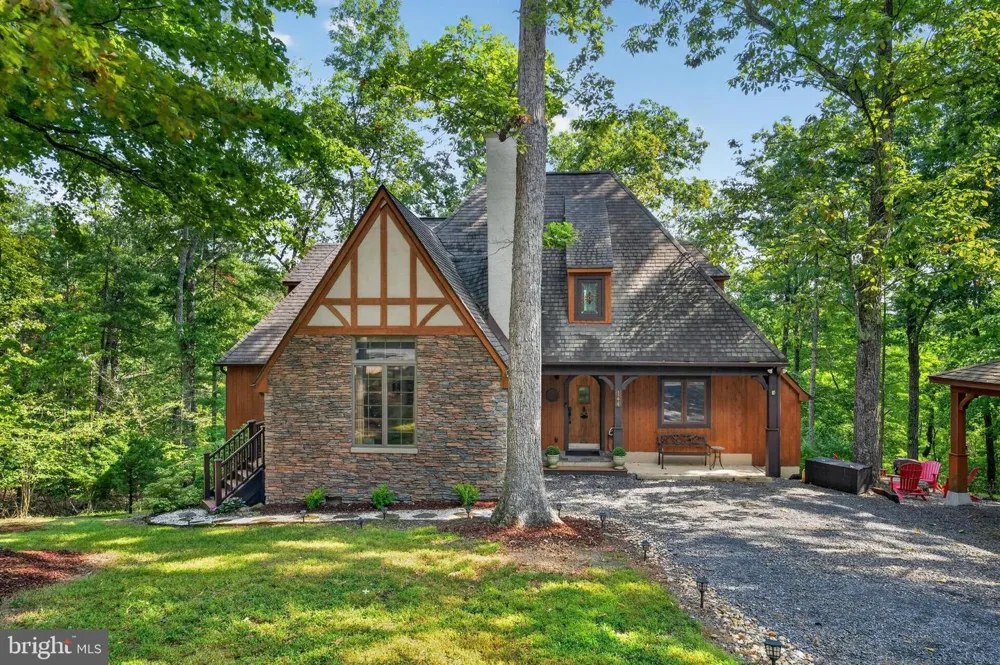 144 CONNIE ROAD Basye, VA 22810
