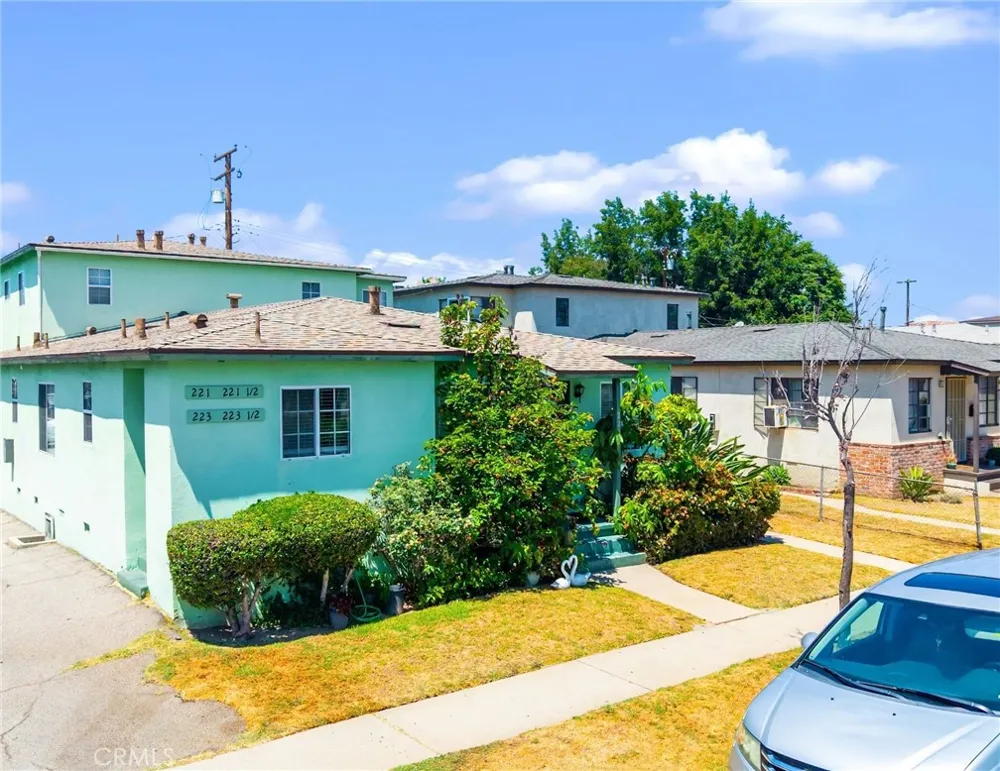 221 S Bushnell Avenue Alhambra, CA 91801