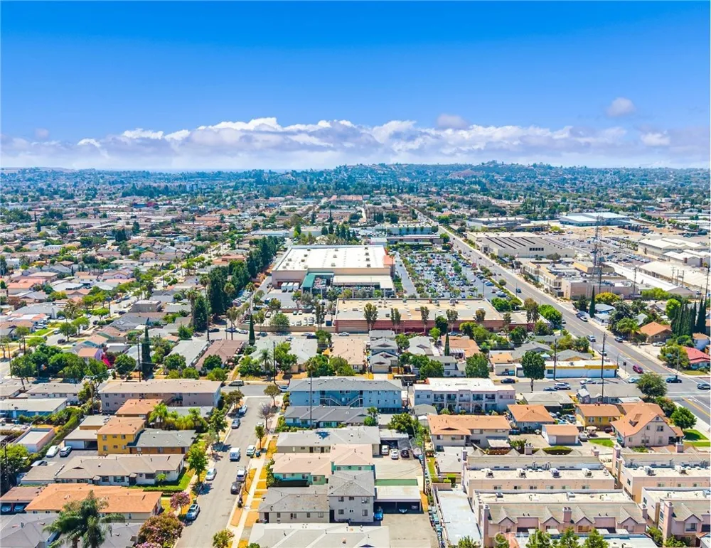 221 S Bushnell Avenue Alhambra, CA 91801
