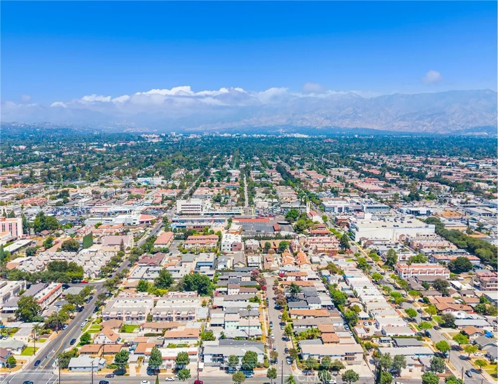 221 S Bushnell Avenue Alhambra, CA 91801