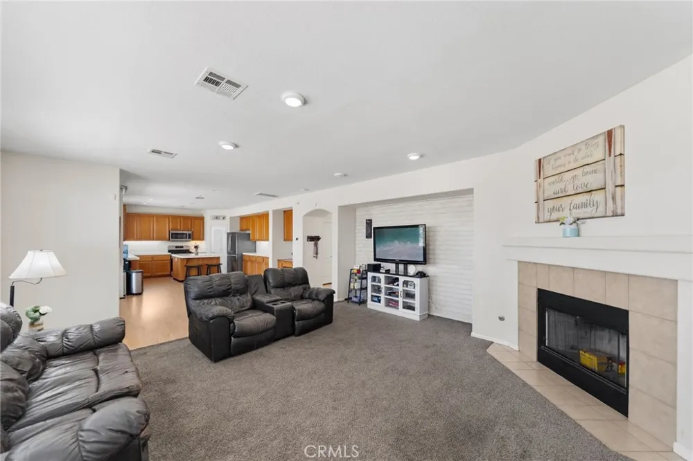 3050 Sand Pine Trail Hemet, CA 92545