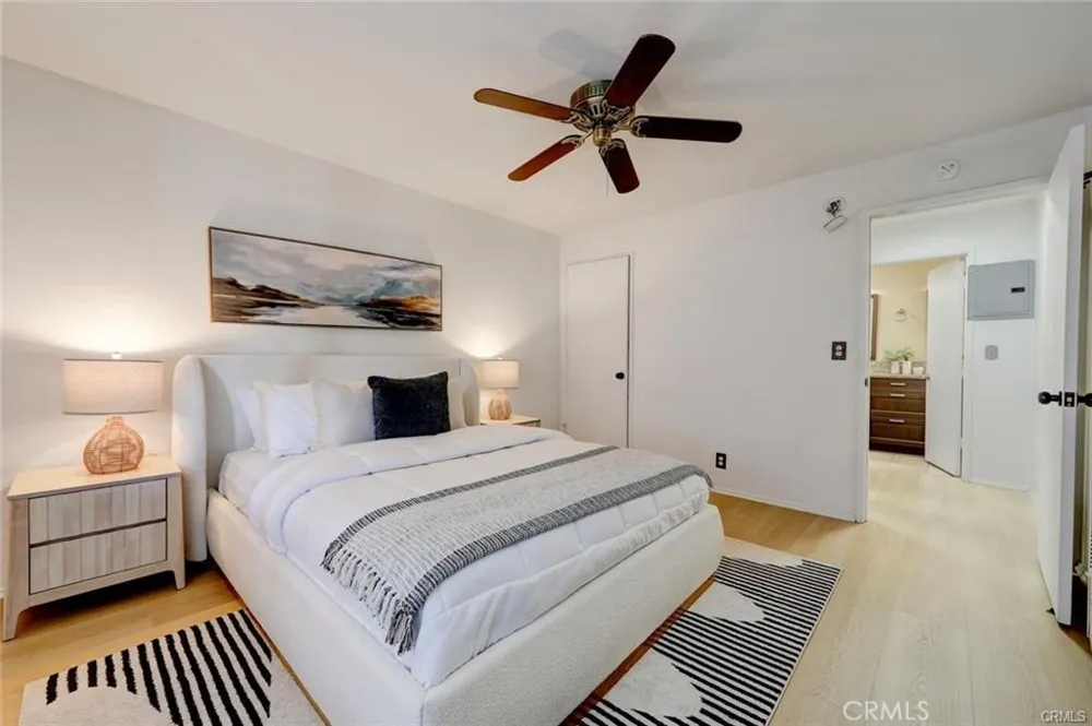 11138 Aqua Vista Street #9 Studio City, CA 91602