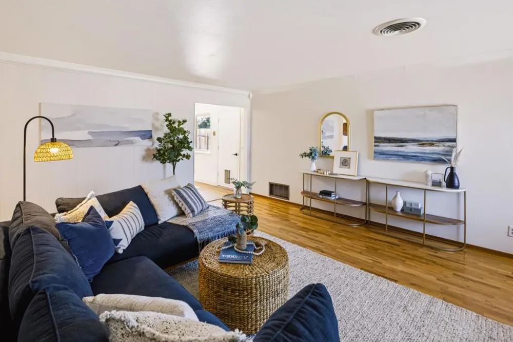 3026 Independence Avenue Marina, CA 93933