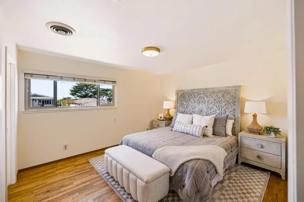 3026 Independence Avenue Marina, CA 93933
