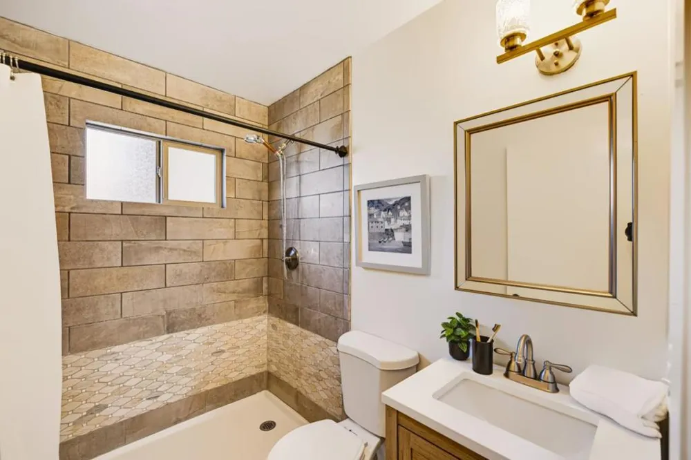 3026 Independence Avenue Marina, CA 93933