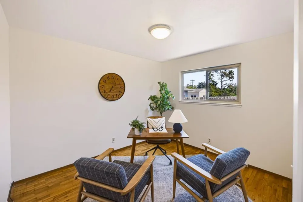 3026 Independence Avenue Marina, CA 93933