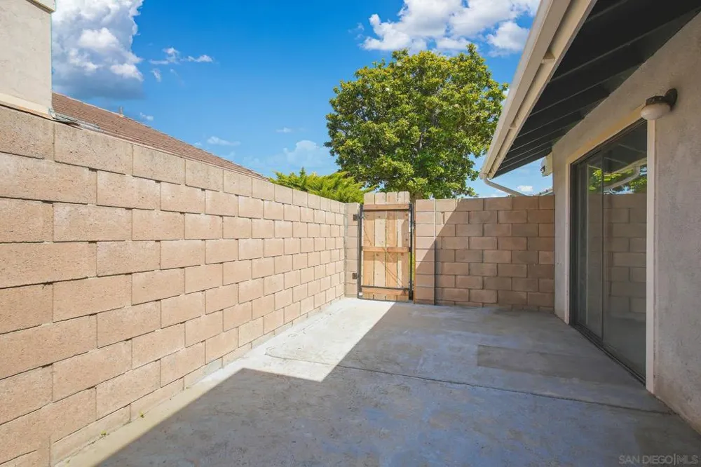 1402 Hancock Cir San Jacinto, CA 92583