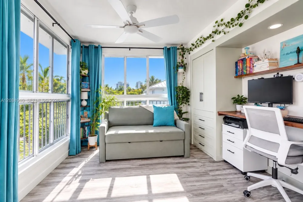 195 Sunrise Dr #7 Key Biscayne, FL 33149