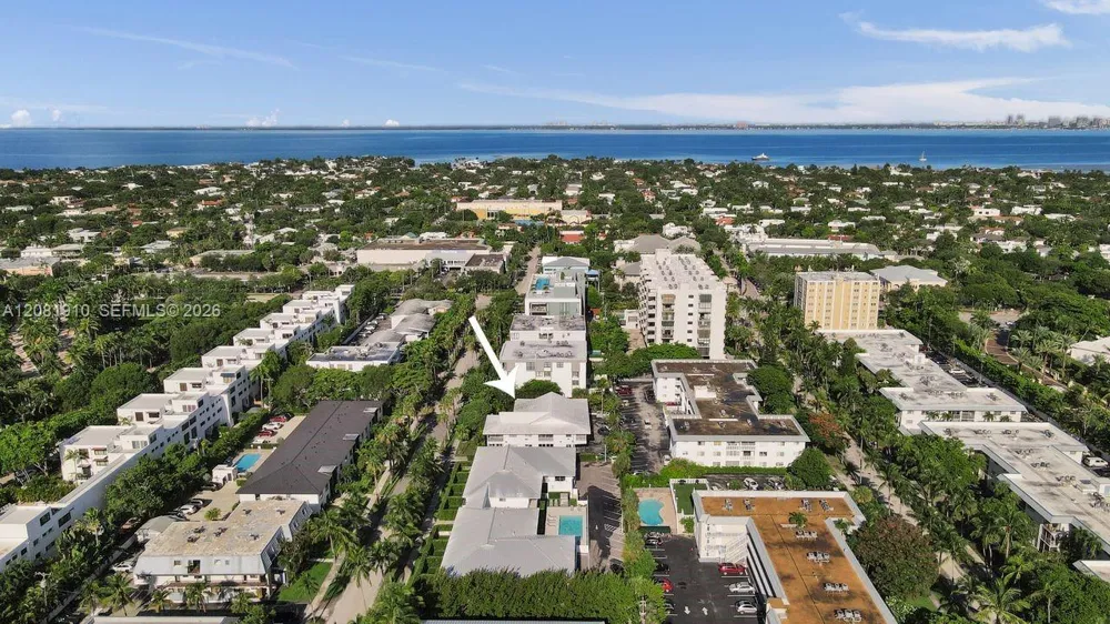 195 Sunrise Dr #7 Key Biscayne, FL 33149