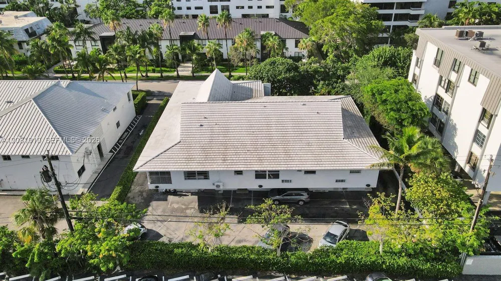 195 Sunrise Dr #7 Key Biscayne, FL 33149
