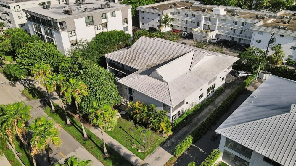 195 Sunrise Dr #7 Key Biscayne, FL 33149