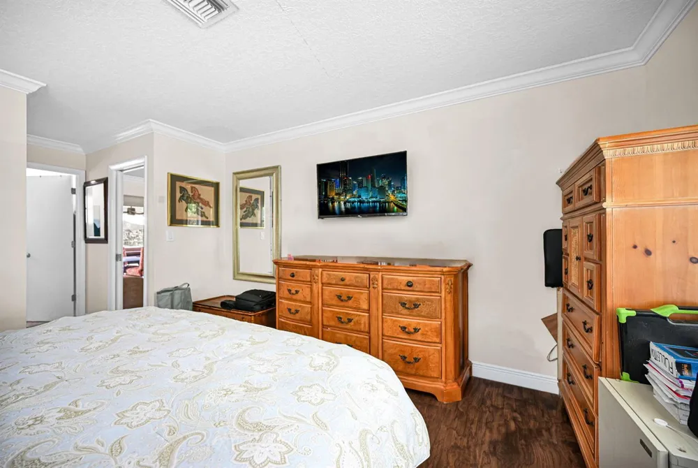 4203 NW 75TH AVENUE Coral Springs, FL 33065