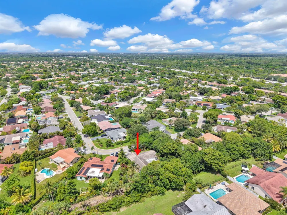 4203 NW 75TH AVENUE Coral Springs, FL 33065