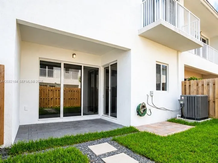 17514 SW 149th Pl #17514 Miami, FL 33187