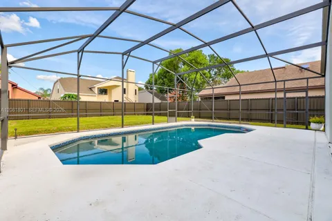 10031 RIVER GLEN CT