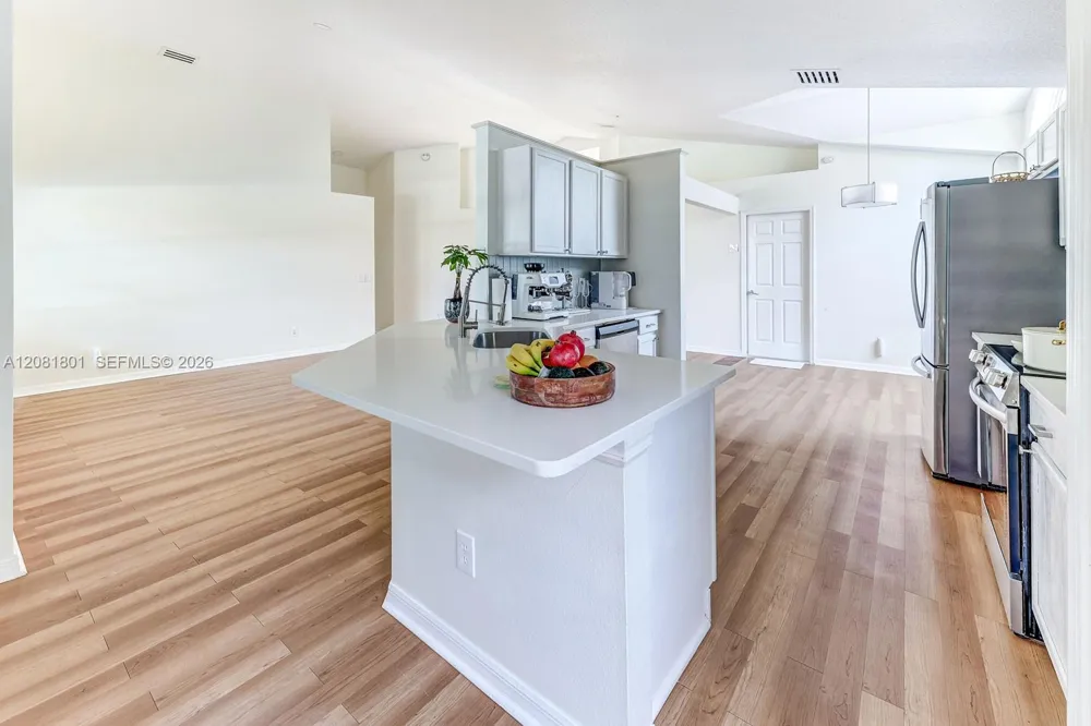 10031 RIVER GLEN CT Orlando, FL 32825
