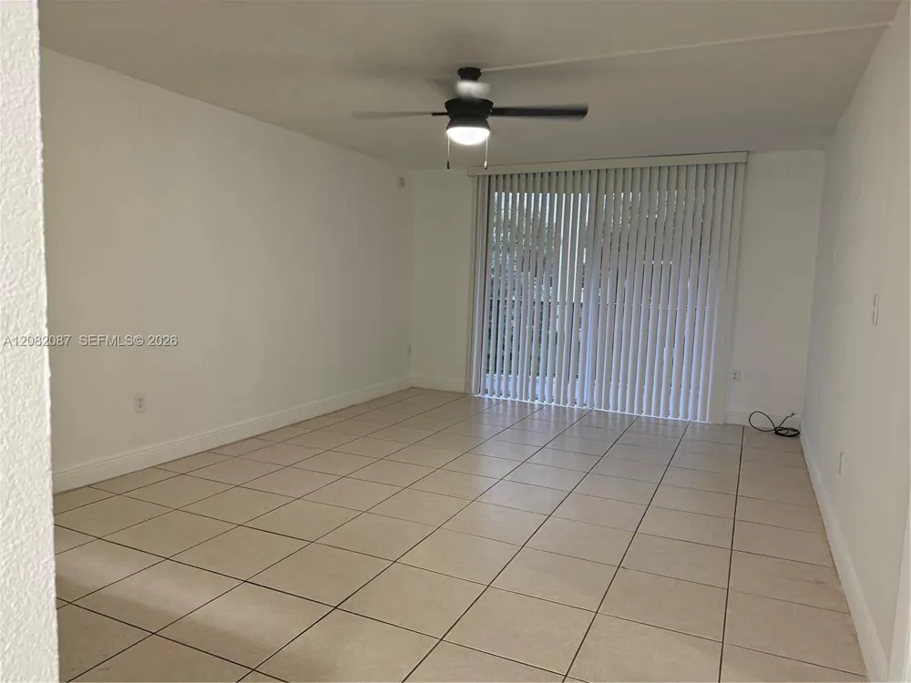 9320 Fontainebleau Blvd #213 Miami, FL 33172