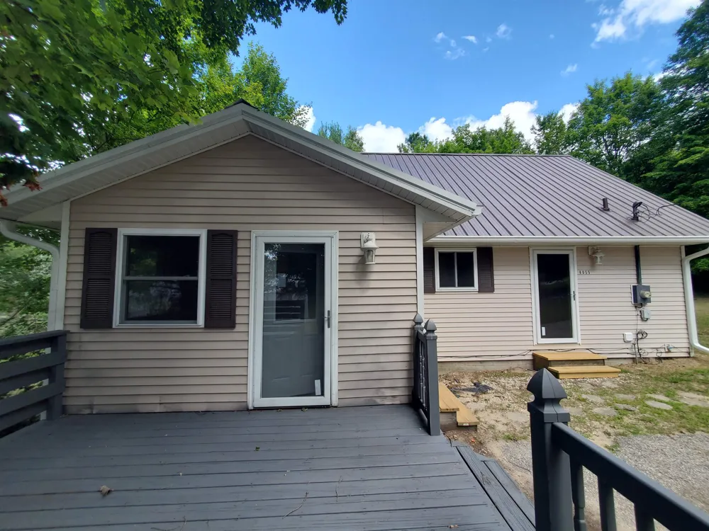 8055 41 ROAD Liberty Township, MI 49663