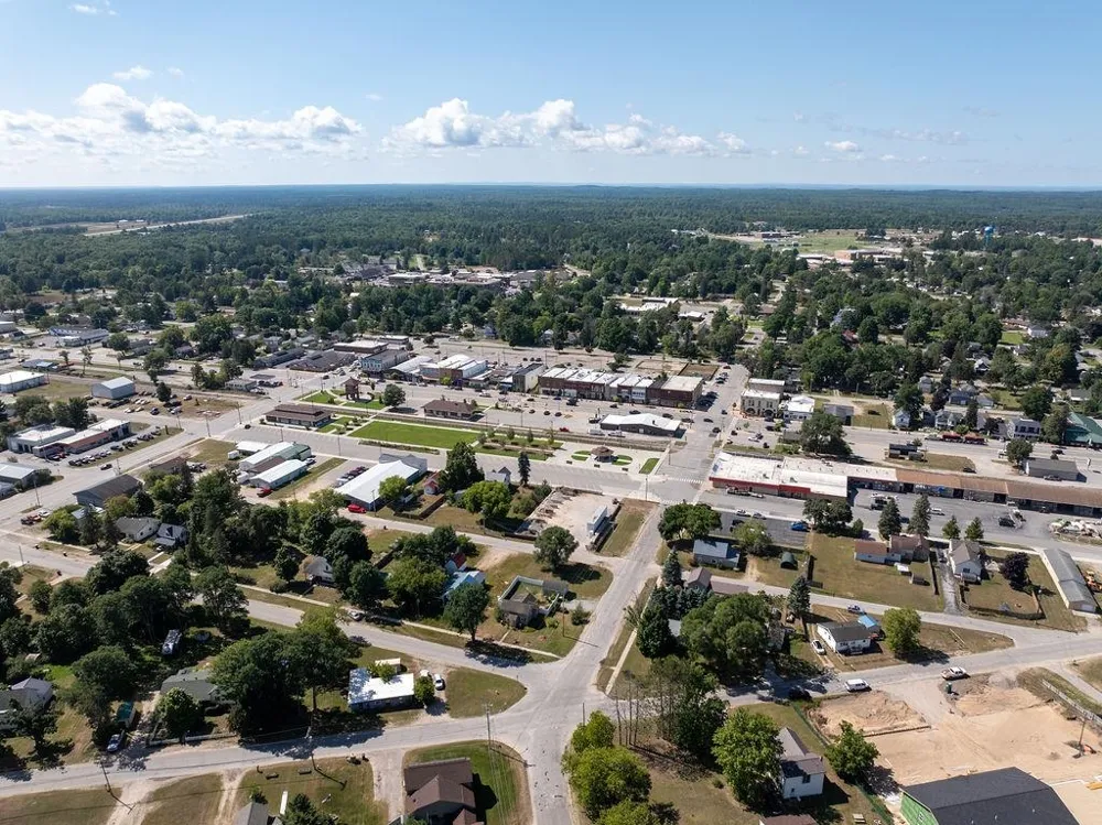 211 Oak Kalkaska Township, MI 49646