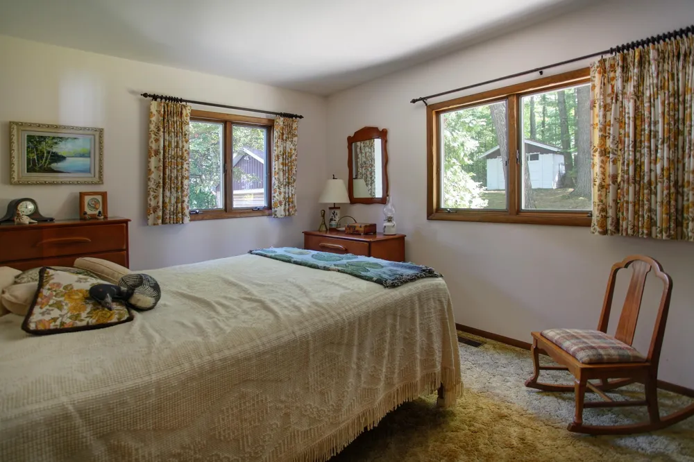2624 Crescent Shores Drive Long Lake Township, MI 49685