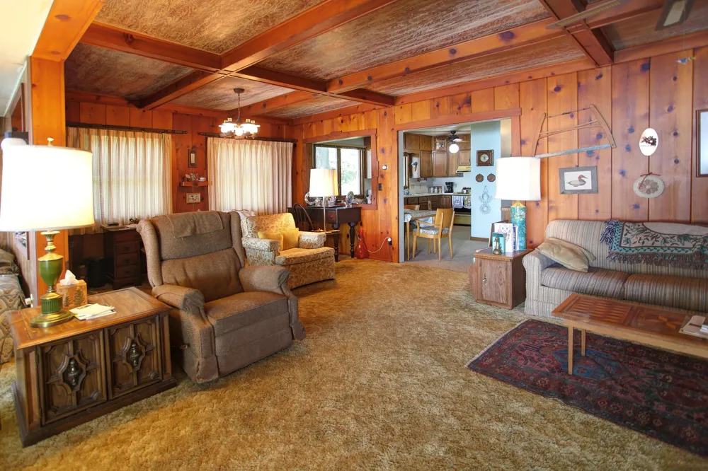2624 Crescent Shores Drive Long Lake Township, MI 49685