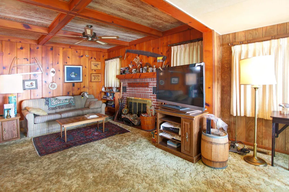 2624 Crescent Shores Drive Long Lake Township, MI 49685