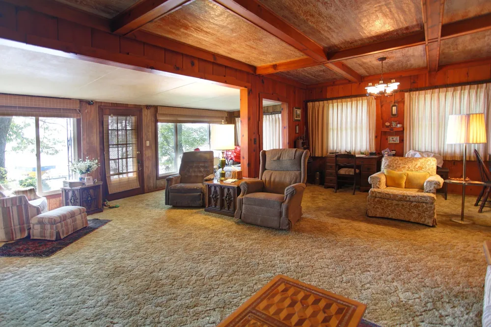 2624 Crescent Shores Drive Long Lake Township, MI 49685