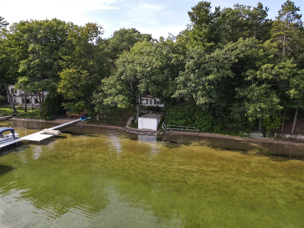 2624 Crescent Shores Drive Long Lake Township, MI 49685