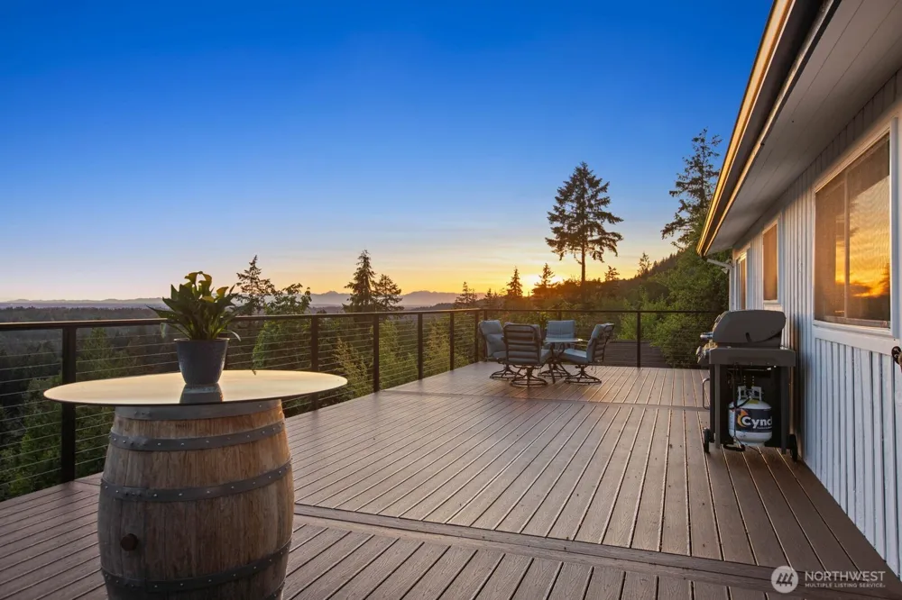 12065 206th Place SE Issaquah, WA 98027