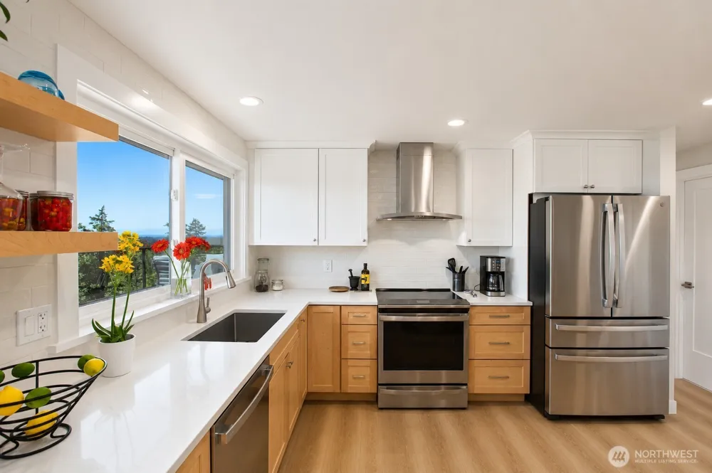 12065 206th Place SE Issaquah, WA 98027