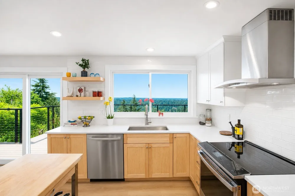 12065 206th Place SE Issaquah, WA 98027