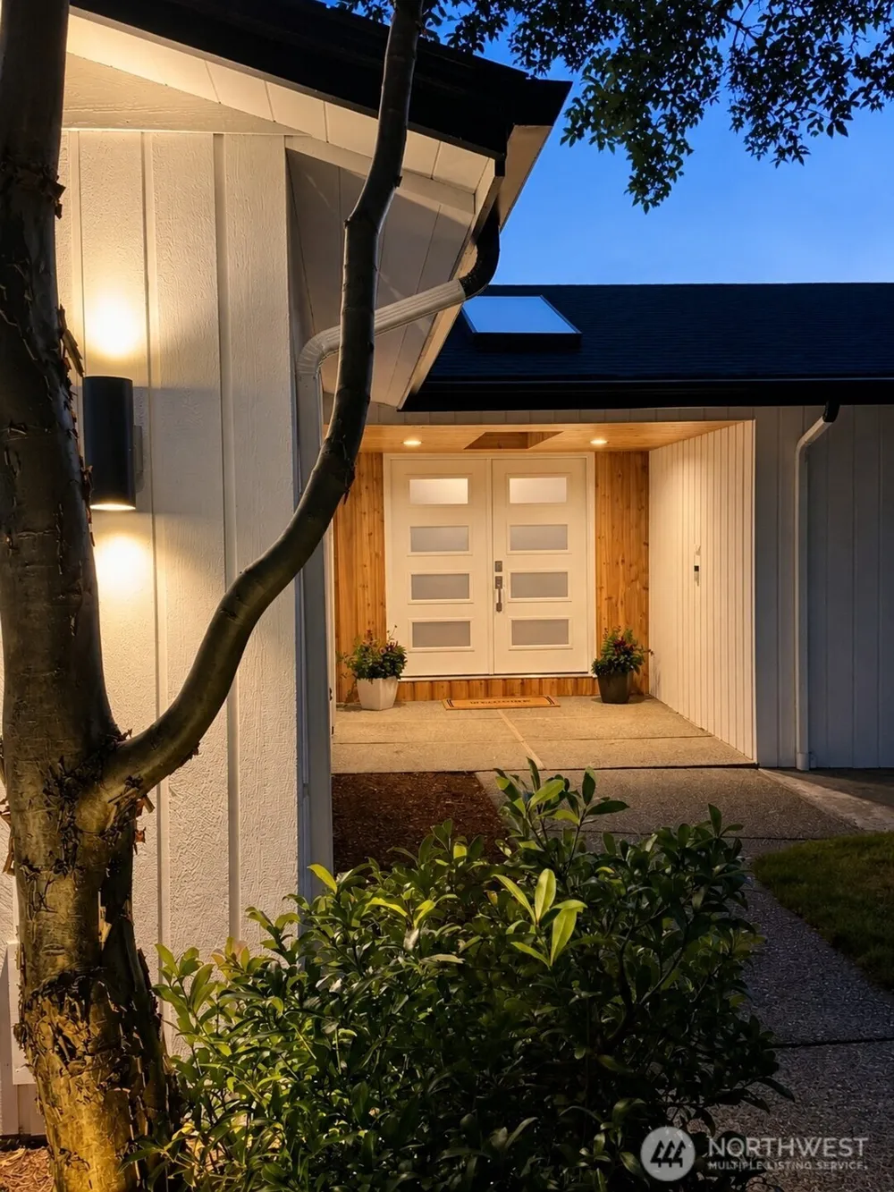 12065 206th Place SE Issaquah, WA 98027