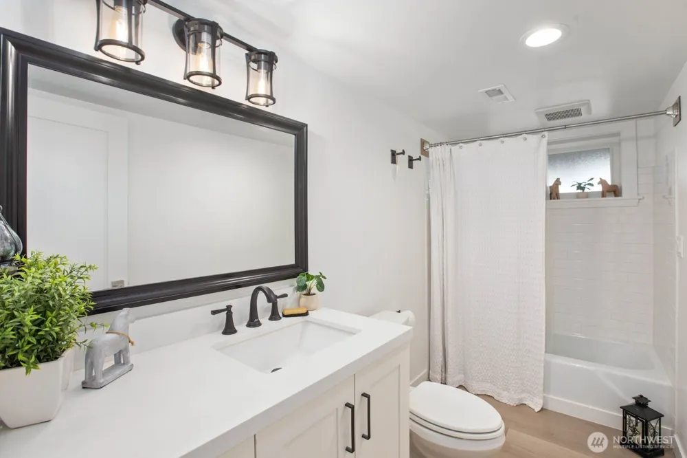 12065 206th Place SE Issaquah, WA 98027