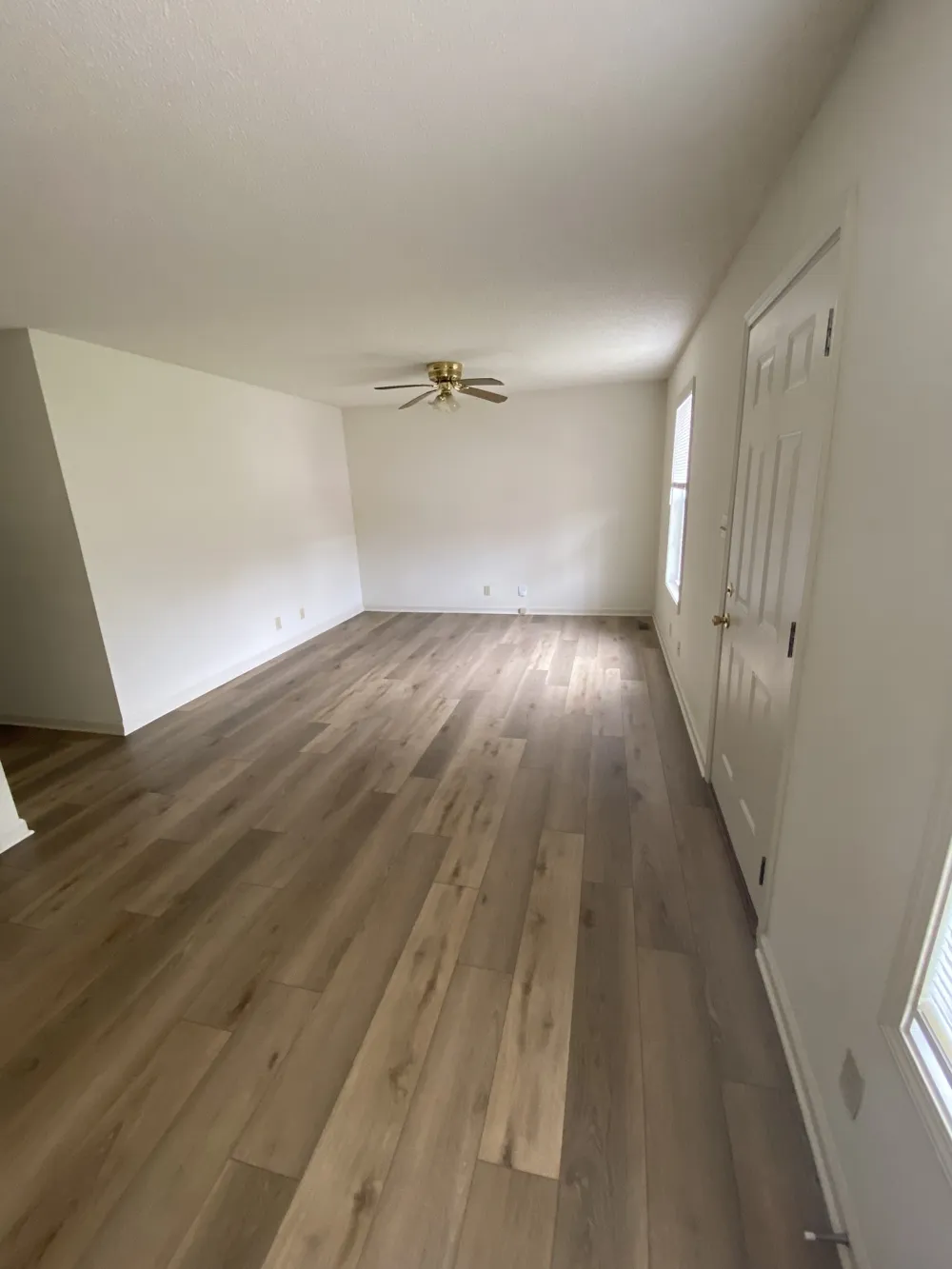 1600 Hannibal Dr Oak Grove, KY 42262