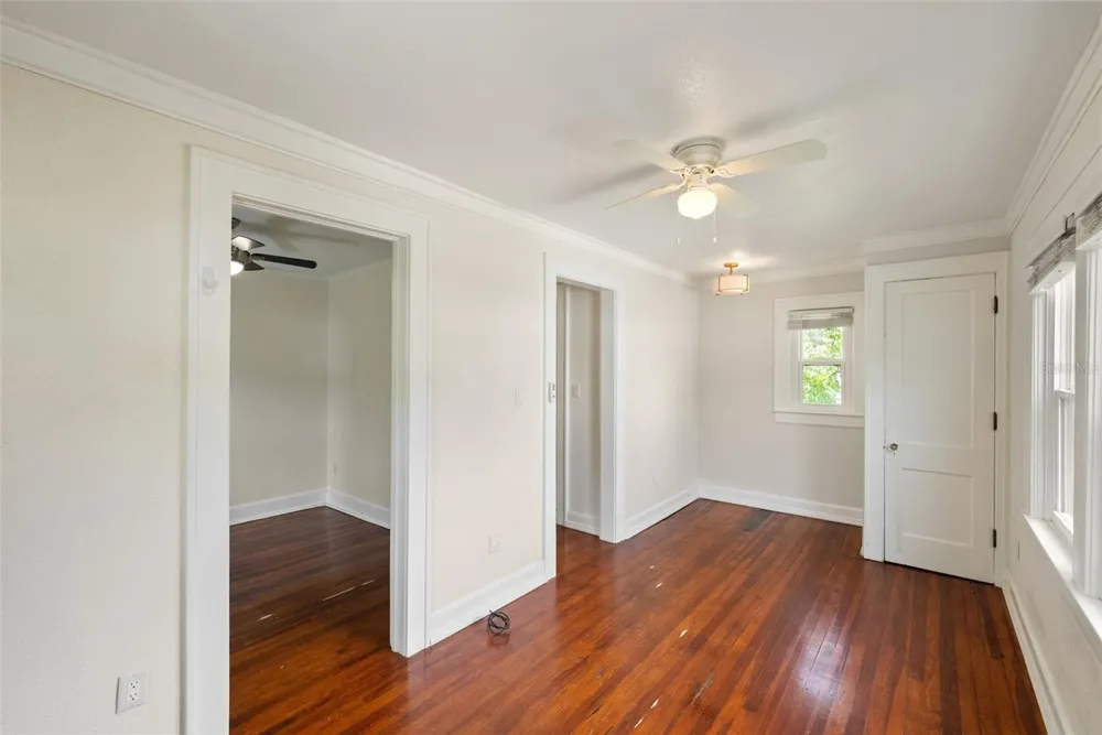 208 S MATANZAS AVENUE Tampa, FL 33609