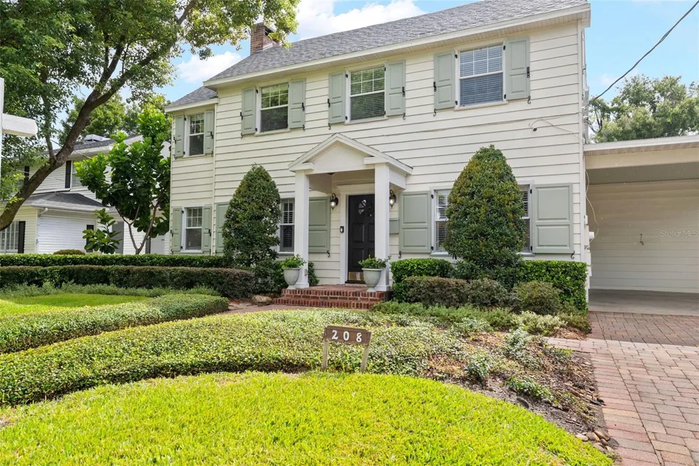 208 S MATANZAS AVENUE Tampa, FL 33609