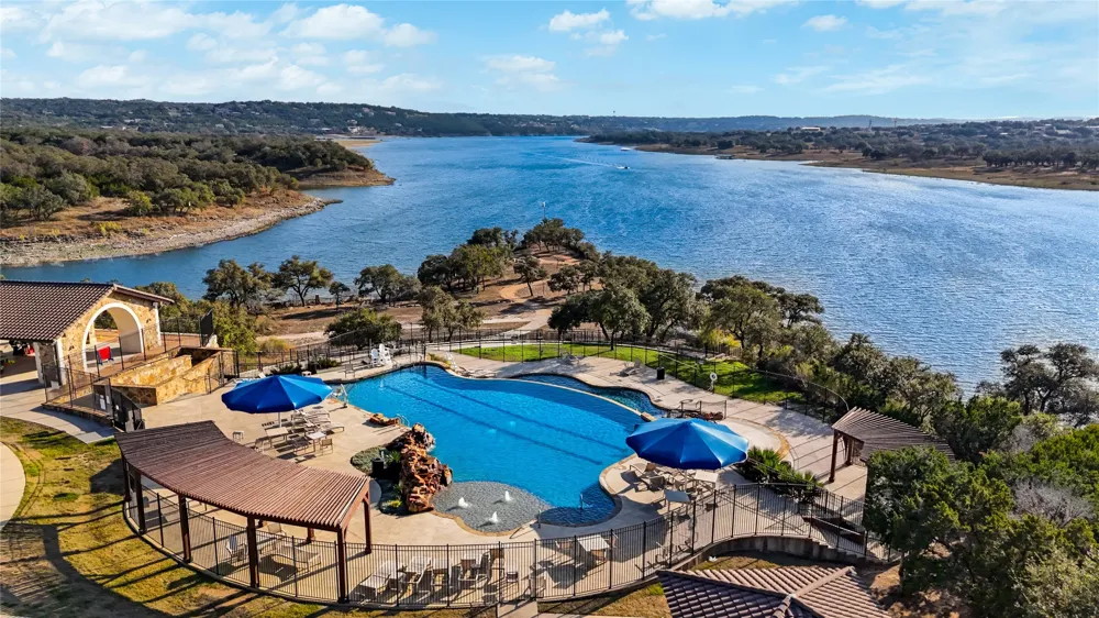 22809 Golden Daisy Lane Lago Vista, TX 78645