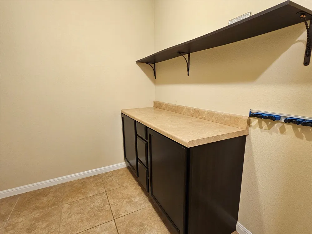 13708 Loleta Way Austin, TX 78717