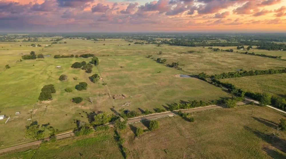 1415 County Road 119 Kaufman, TX 75142