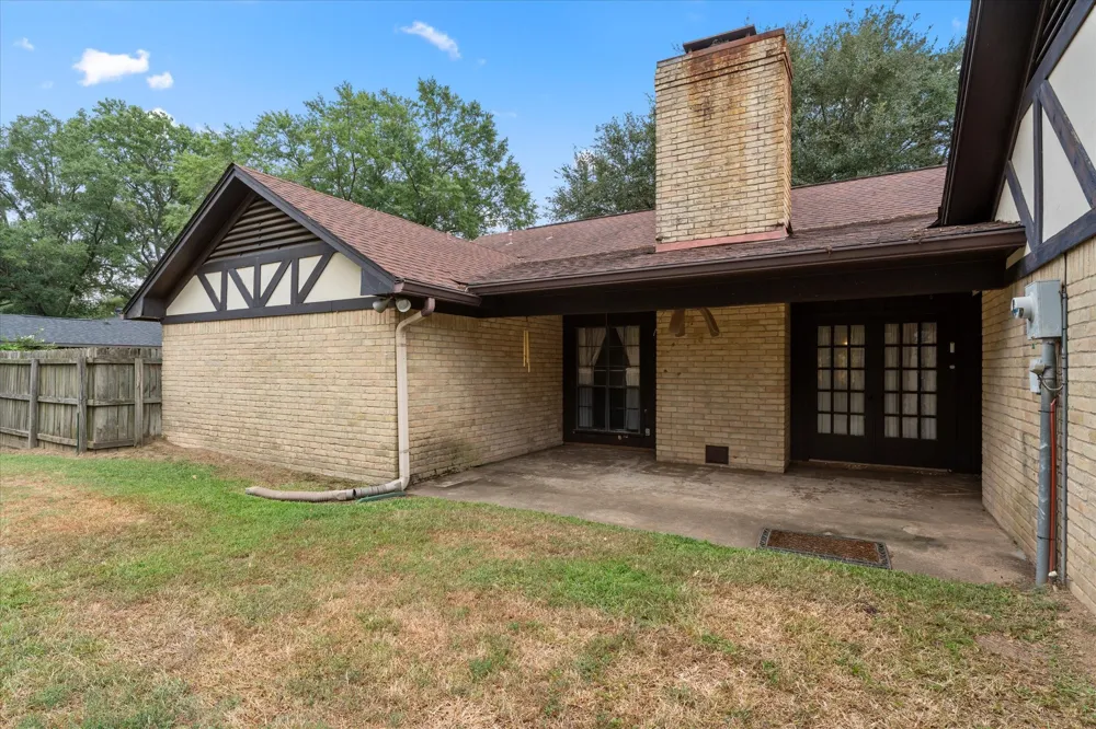 401 Southgate Drive Mt Pleasant, TX 75455