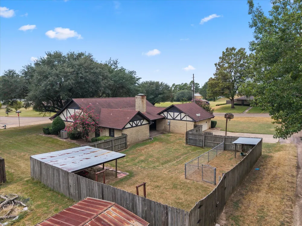 401 Southgate Drive Mt Pleasant, TX 75455