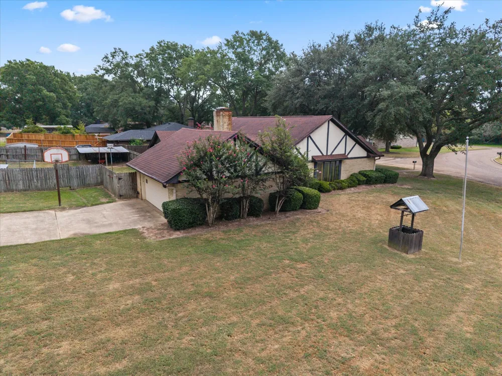 401 Southgate Drive Mt Pleasant, TX 75455